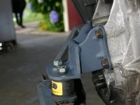 IMG 10064  Side on view of the front engine mounts